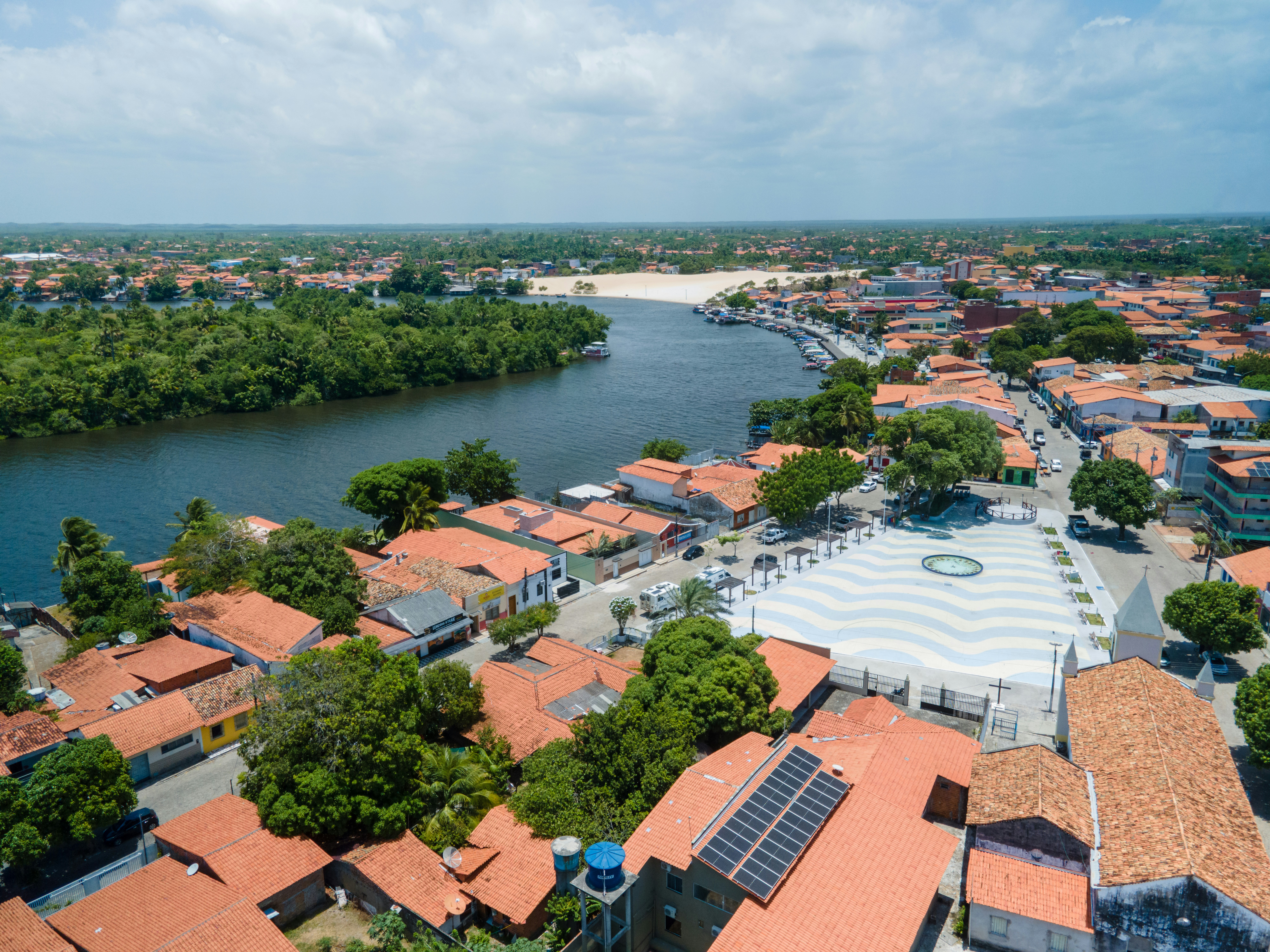 Price chart showing cost variations for solar installations in Thailand